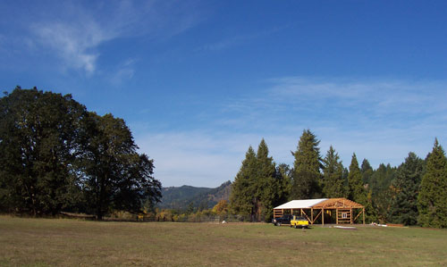 Round Pen and Barn